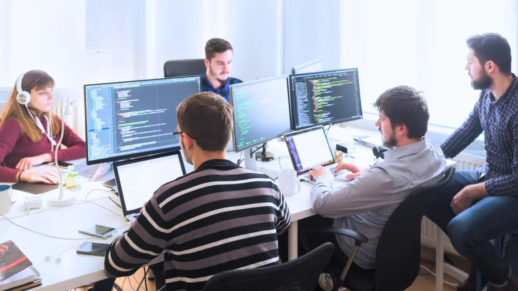 India outsourcing for startups, Startup outsourcing India, Hire developers India startups, Offshore teams for startups India, Indian outsourcing for startups, HireKhan startup outsourcing, IT outsourcing India startups