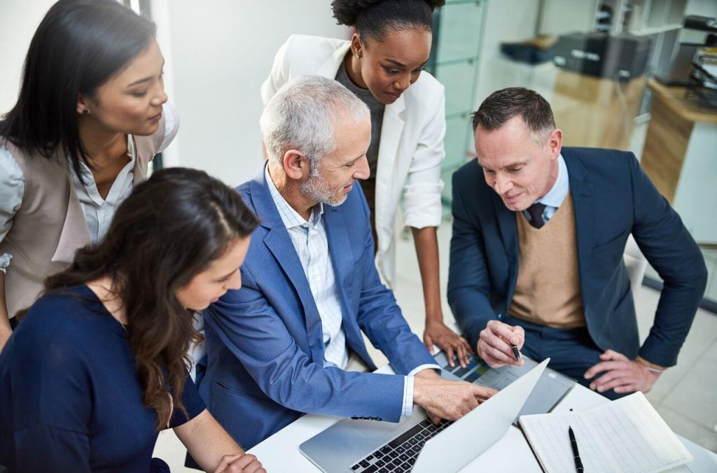 helpdesk outsourcing India, outsource helpdesk services India, offshore helpdesk support India, India helpdesk outsourcing services, hire helpdesk agents India, 24x7 helpdesk support India, remote helpdesk team