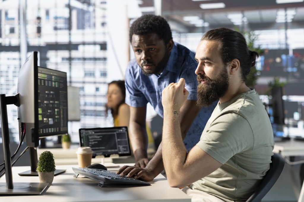 Outsource software development to India, Software development outsourcing India, Offshore software development India, Hire software developers India, India software outsourcing services, HireKhan India manpower, Dedicated software development team India, IT outsourcing India